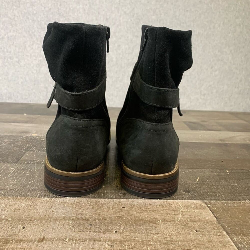 Clark’s Women’s Size 10 Camzin Strap Ankle Boots Black Bootie Suede Zip Up - Picture 8 of 10